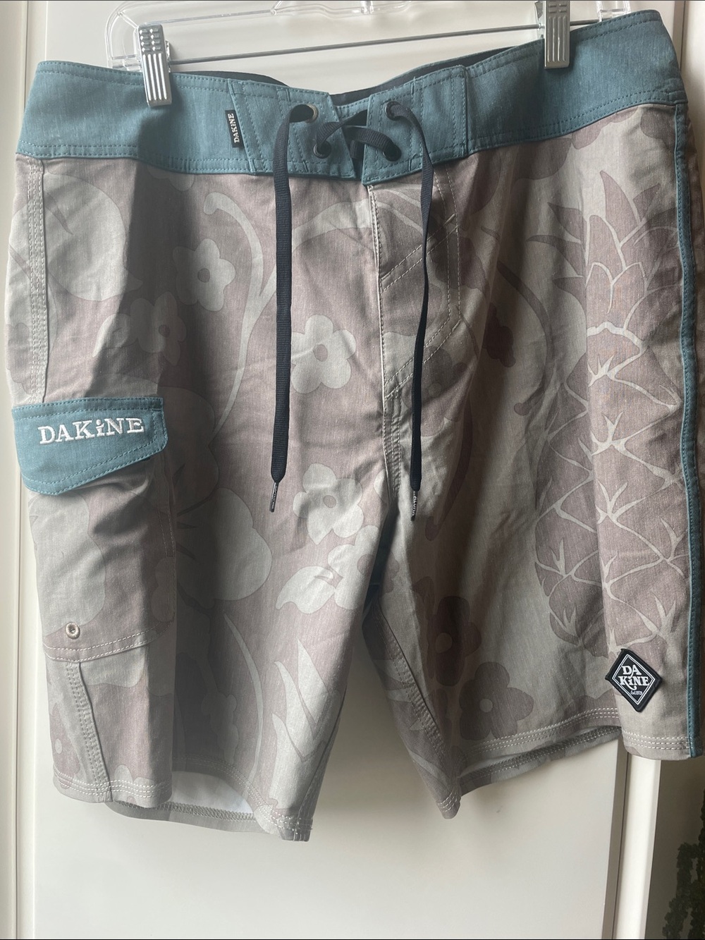 Dakine Teal and Taupe Floral Boardshorts